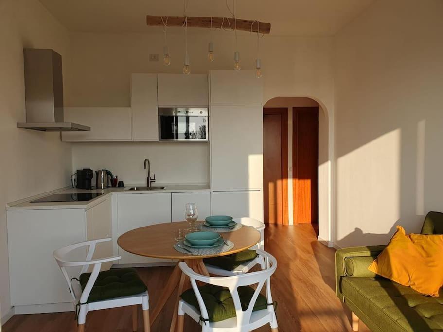 Ferienwohnung Sunhouse - Nuovo Accogliente Bilocale Mailand Exterior foto